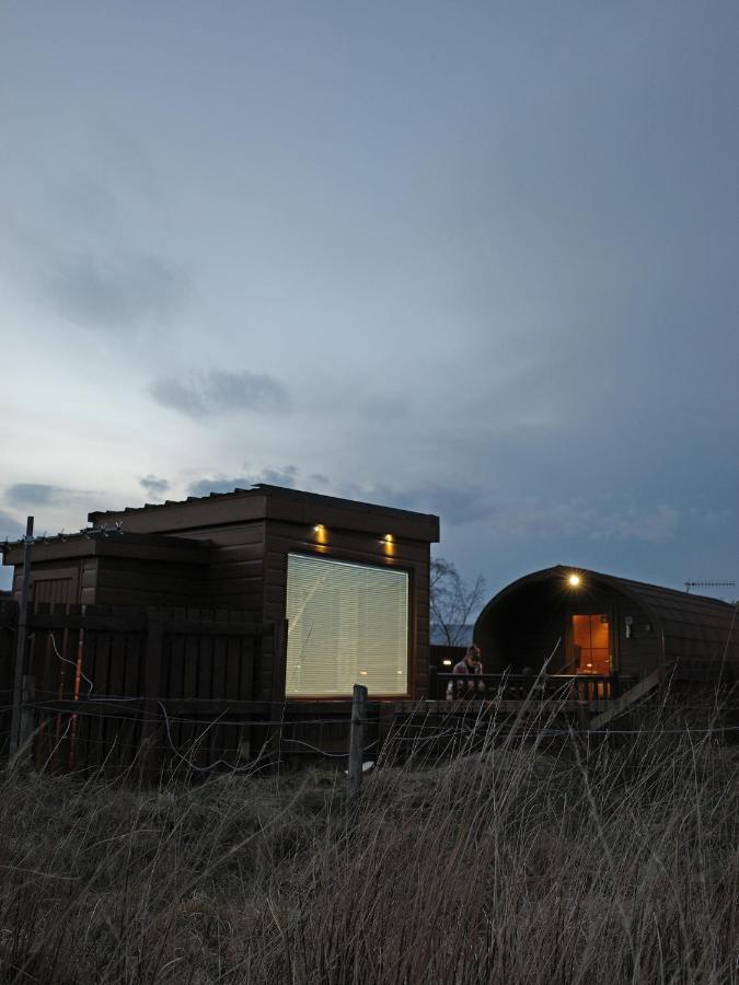 Highland Stays - Ben View Studio Pod & Jacuzzi Bath Fort William Buitenkant foto