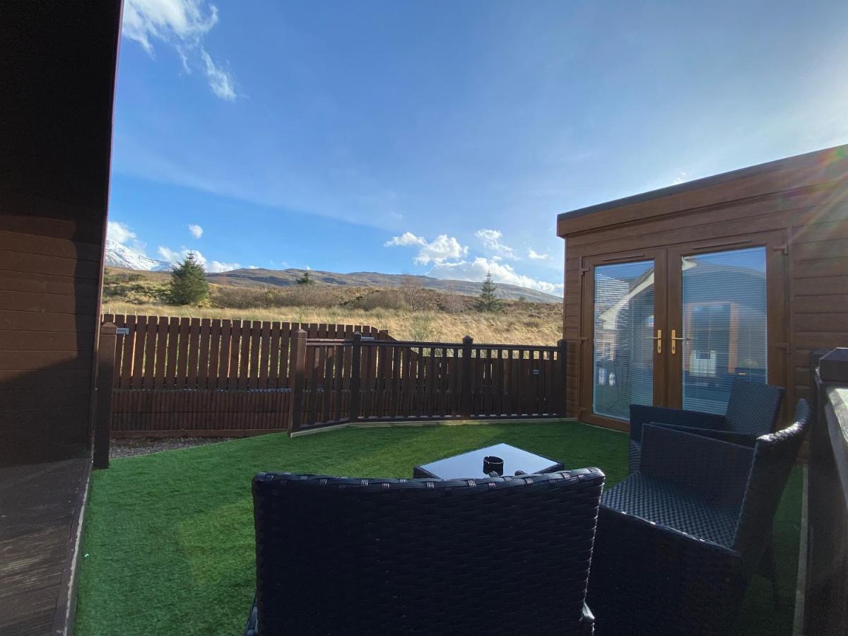 Highland Stays - Ben View Studio Pod & Jacuzzi Bath Fort William Buitenkant foto